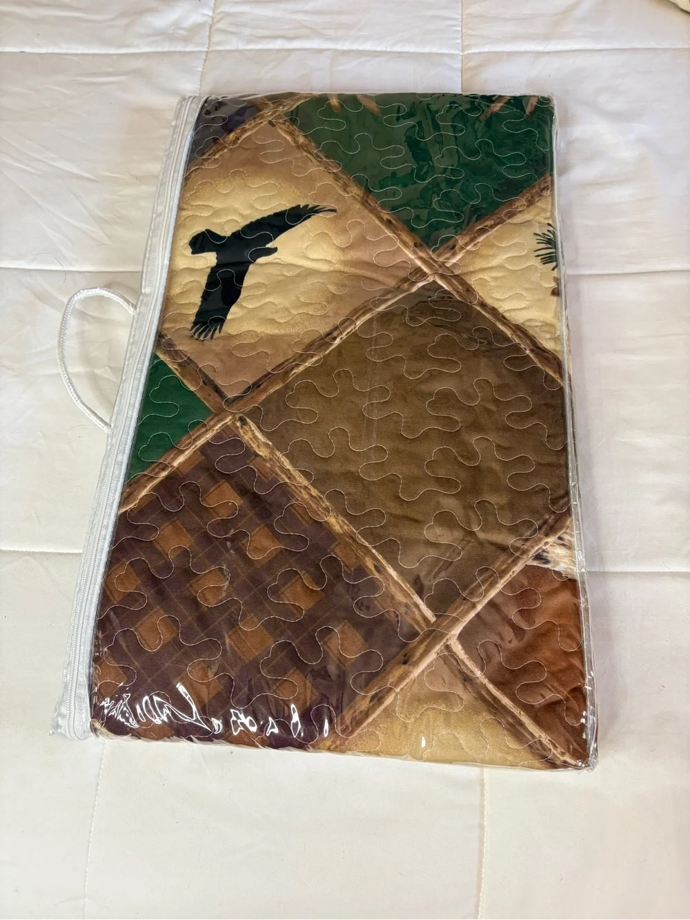 NWT Twin Woodland Icons Quilt Rustic Lodge Deer Wildlife Bedding Green Brown Tan